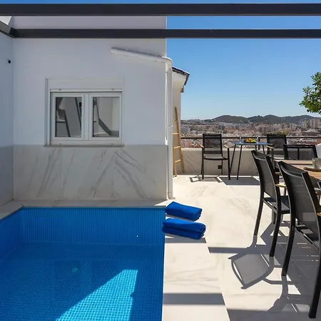 شقة Unique Beachfront Rooftop In By Costarentals - Ref 59